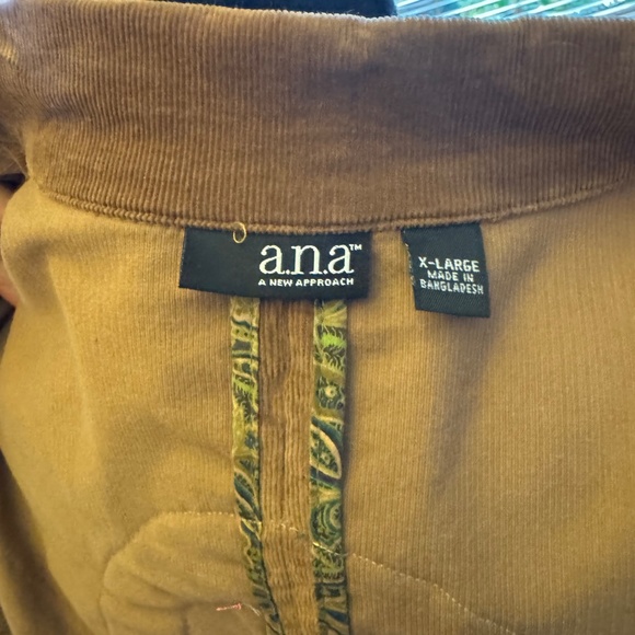 Ana xl corduroy jacket up cycle - Picture 5 of 5